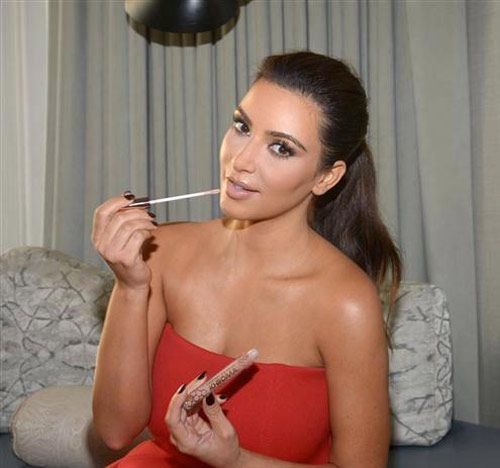 Kim Kardashian'ın ilk on güzellik sırrı