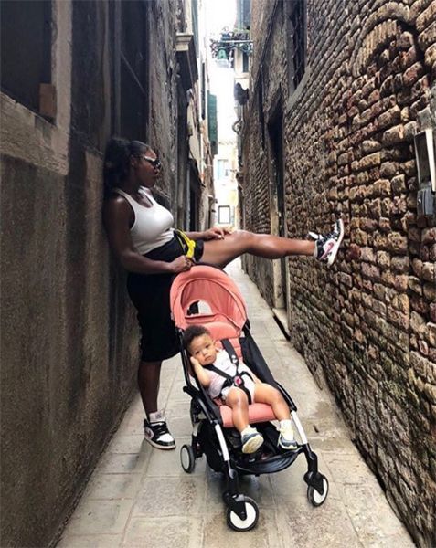 Serena Williams revela per què no celebrarà el primer aniversari de la filla Olympia