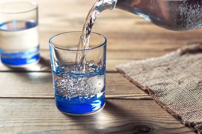 Kako zmanjšati zadrževanje vode: 18 načinov, kako se znebiti zadrževanja vode