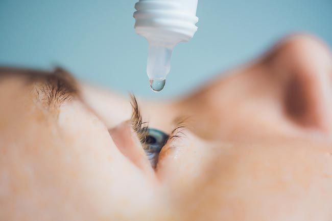 Suhe oči: Kako zdraviti boleče in pekoče oči z laserskim zdravljenjem IPL