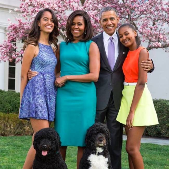 Baraks un Mišela Obama atklāj, kā meita Saša viņu pirmajā vietā piedzīvo lielas pārmaiņas viņu dzīvē