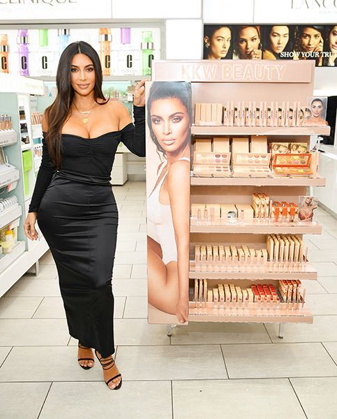 Kim Kardashian στο KKW Beauty Launch