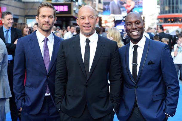 Paul Walkers medstjerner Vin Diesel og Tyrese Gibson hyller på minnestedet
