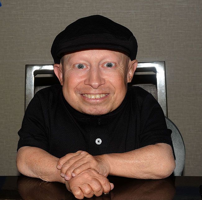 Verne Troyer, igralec Mini-Me, je umrl v starosti 49 let