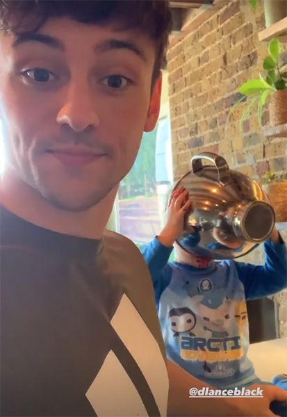 tom-daley-son-robbie-drinking-mixing-bowl