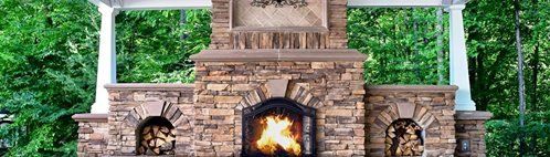 コンクリートの屋外暖炉-裏庭の暖炉を構築するためのアイデア