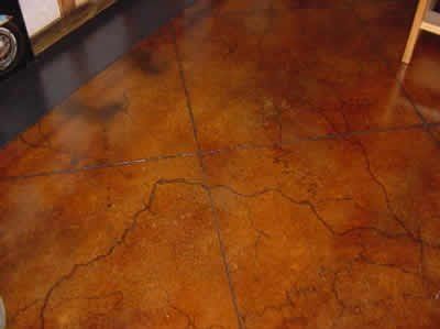 Stained Basement Floor fra MN Contractor
