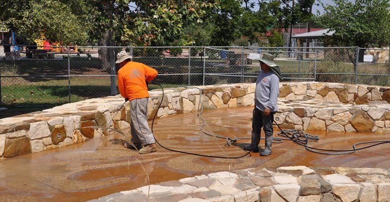 Brtvljenje ukrasnog betona, nalazište San Antonio Sundek iz San Antonia San Antonio, TX