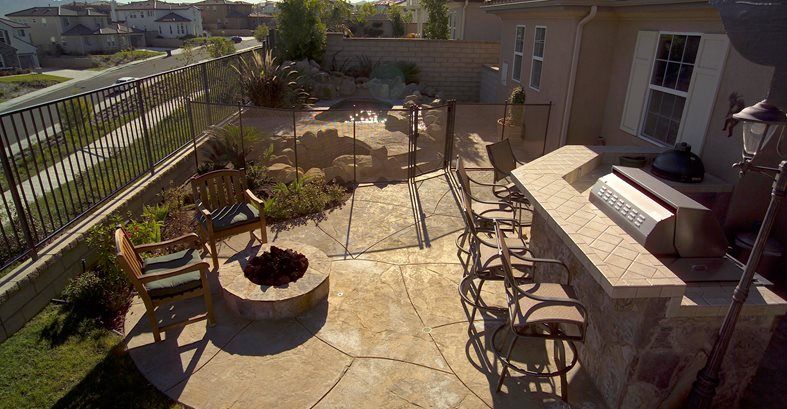 Natural Stone, Fire Pit Outdoor Kuhinje Davis Colors Los Angeles, CA