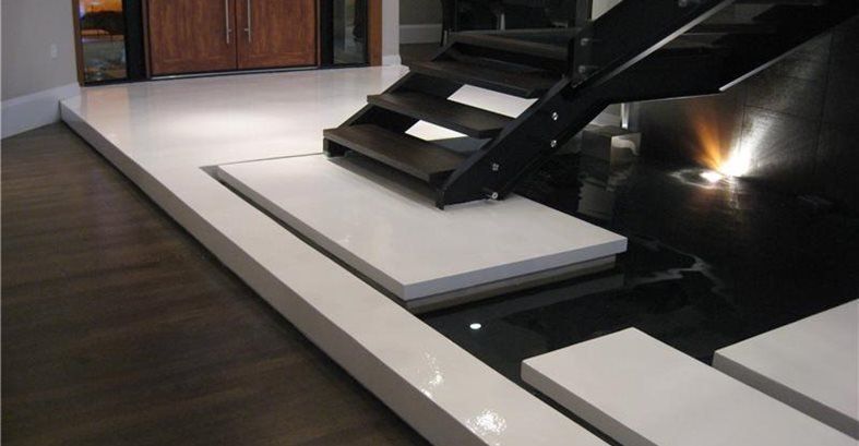 Commercial Floors Futuristic Designs Inc. 메이플 릿지, BC
