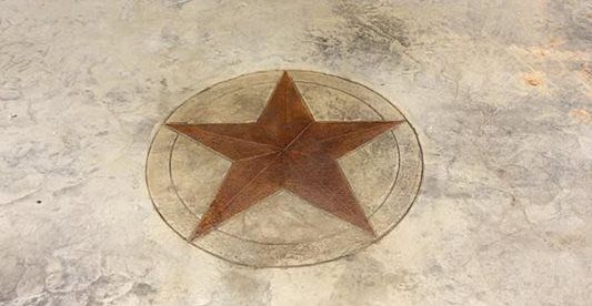 „Texas Star Design“, štampuoto betono svetainė „Elite Concrete Decor“, Forney, TX