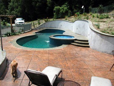 Texture transparente, découpes au diamant, terrasses de piscine en béton Tom Ralston Concrete Santa Cruz, CA