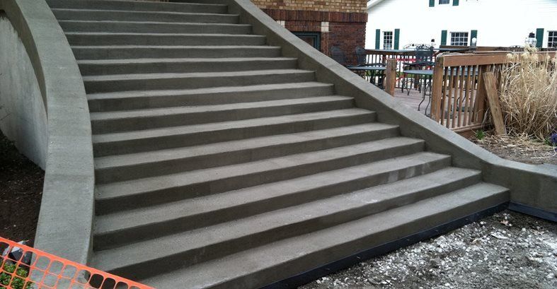 Stopnice, strjevanje, sveža površina Mattingly Concrete Indianapolis, IN
