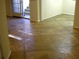 Merilendo dekoratyvinis betonas: štampuotos grindys, vandens ypatybės ir ne tik