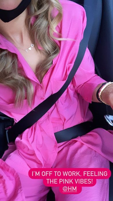 Vogue Williams acaba de usar el traje rosa más brillante de H&M, y estamos obsesionados