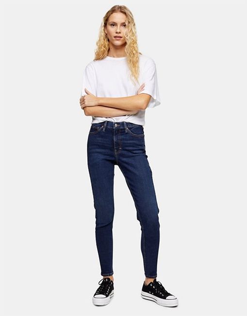 Los 10 mejores jeans de calle para mujeres de 2021: desde los jeans elásticos de M&S hasta el Jamie más vendido de Topshop