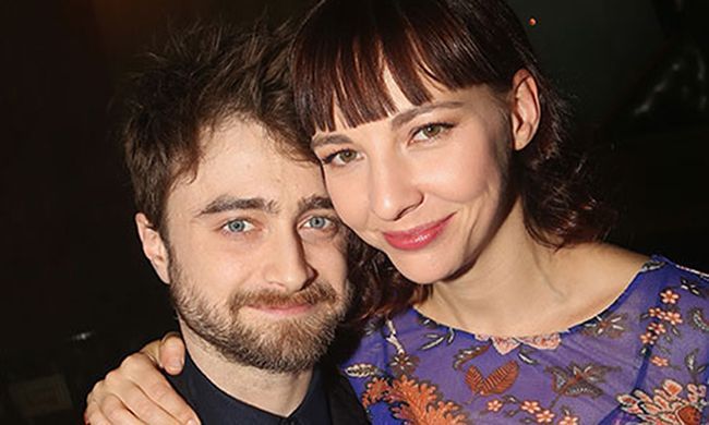 Daniel Radcliffe admet que el matrimoni 'sembla el més romàntic que pots fer'