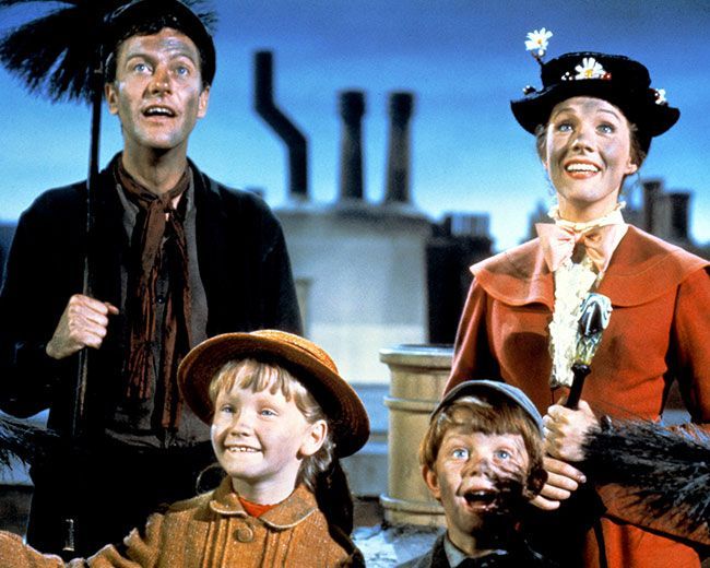 Julie Andrews dezvăluie o experiență terifiantă aproape de moarte în timpul filmărilor lui Mary Poppins