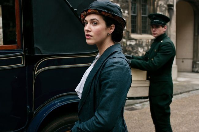 La star de Downton Abbey dans le drame de la BBC Life After Life - Obtenez les détails