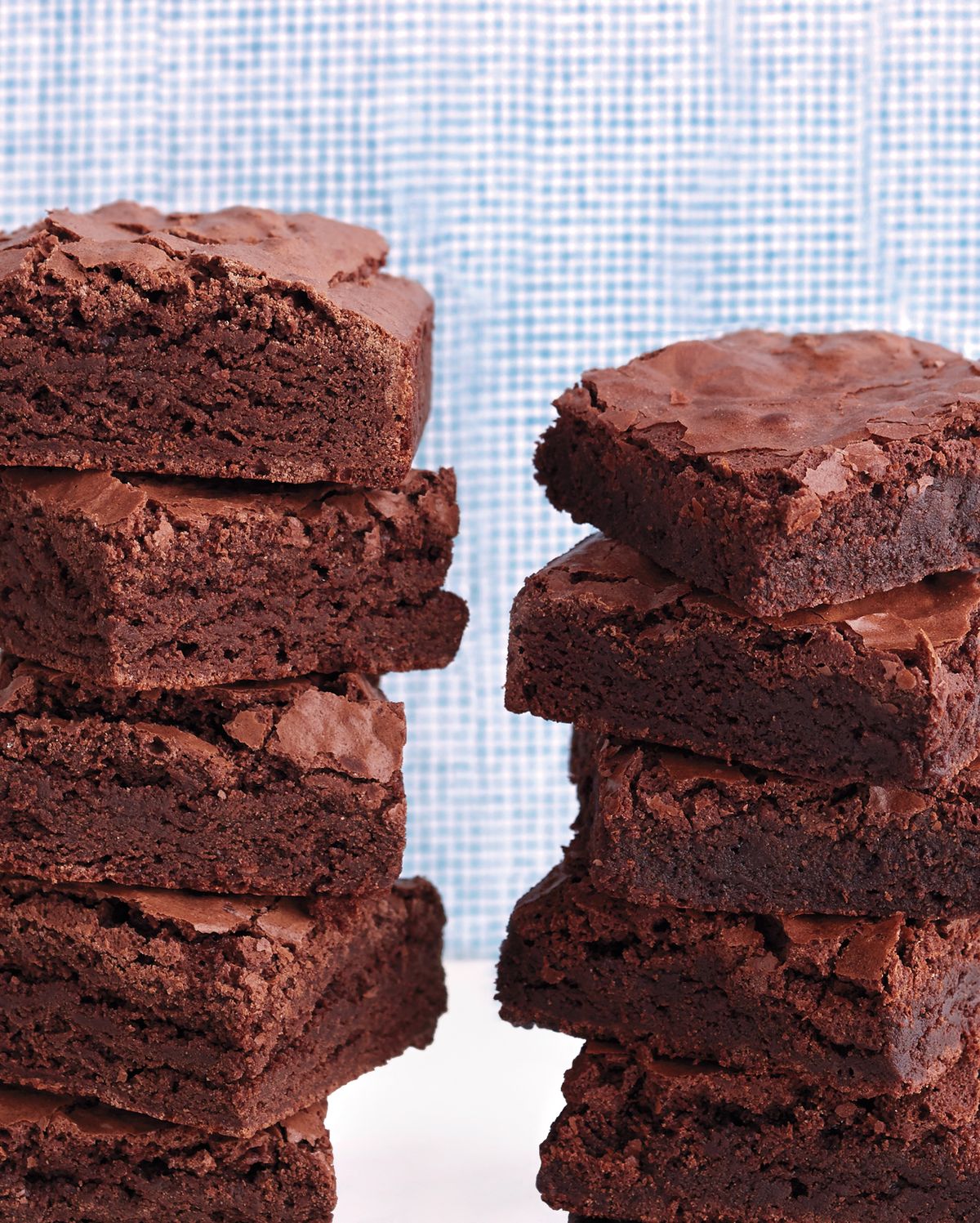 brownies-fudgey-cakey-159-d112142.jpg