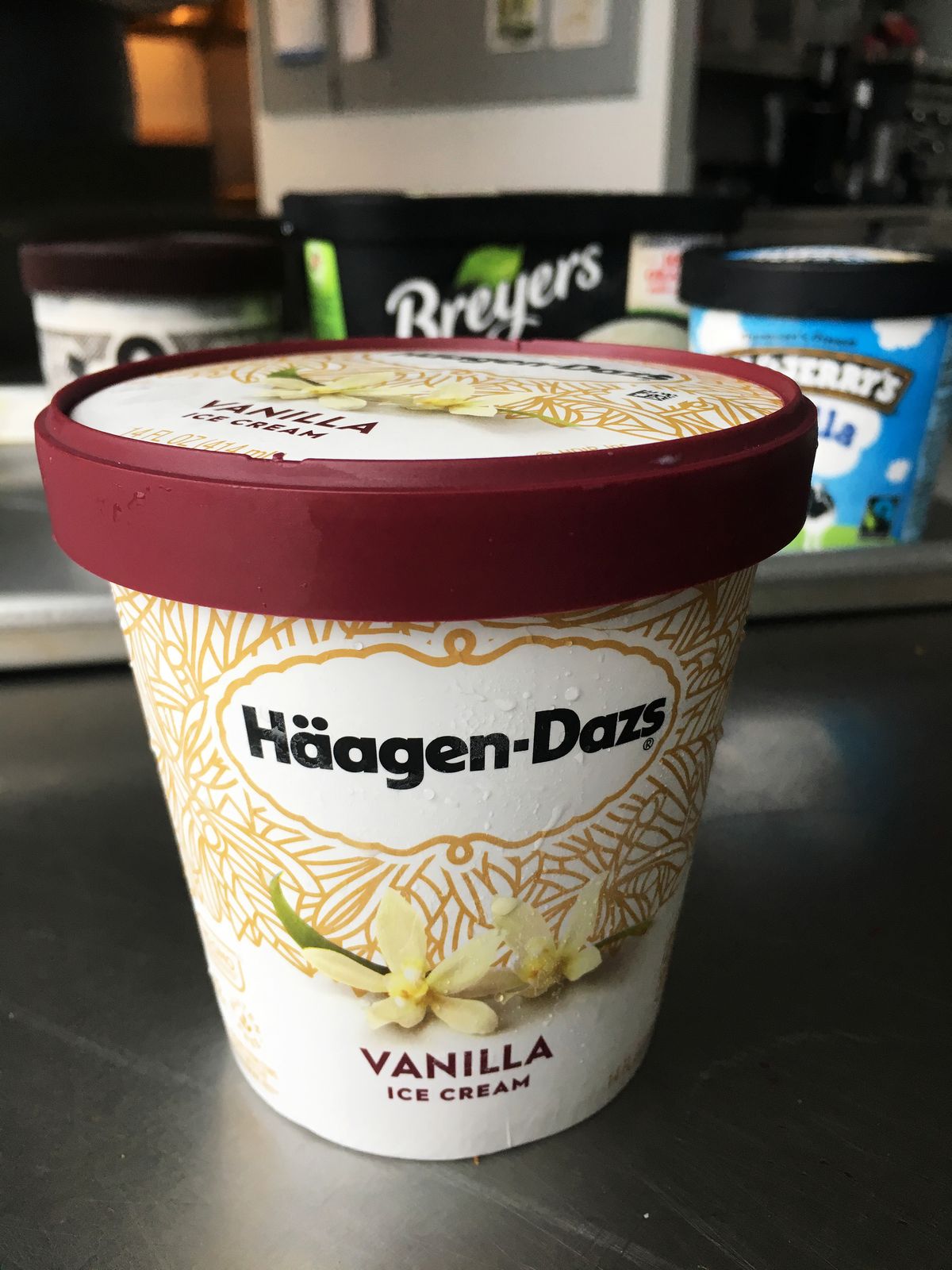 Unsere Food-Redakteure enthüllen die beste Vanilleeismarke Ice