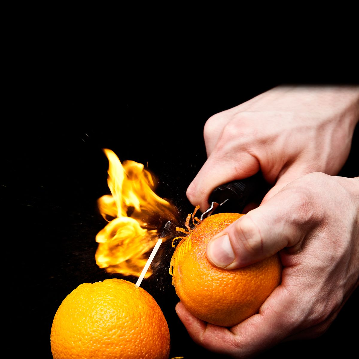 oranžno-olje-plamen-modernistična-kuhinja-s111076.jpg