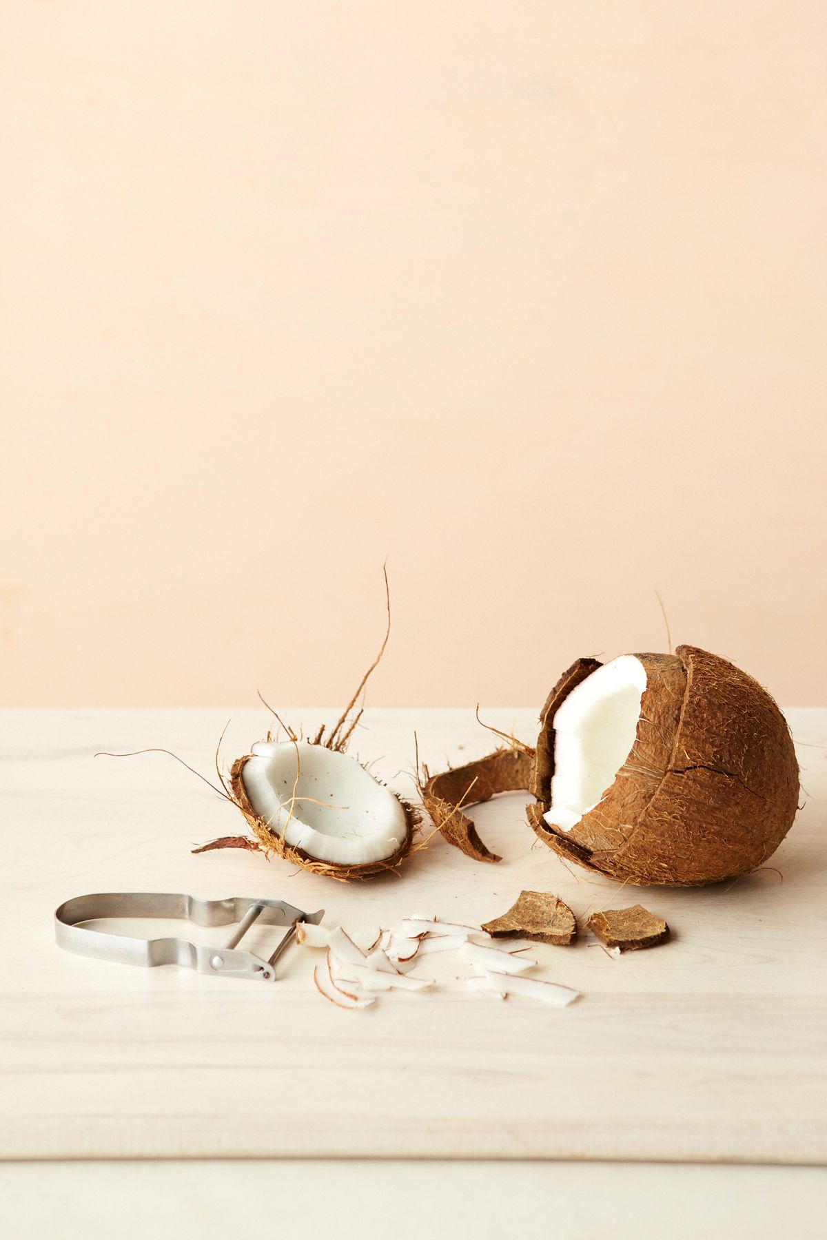Kokosschäler schneiden