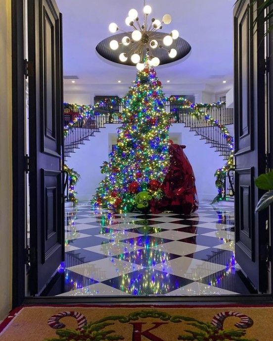 Rob Kardashian es trasllada a casa de Kris Jenner i el transforma per Nadal
