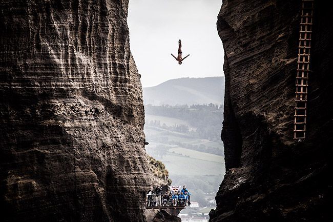red-Bull-world-cliff-diving-series